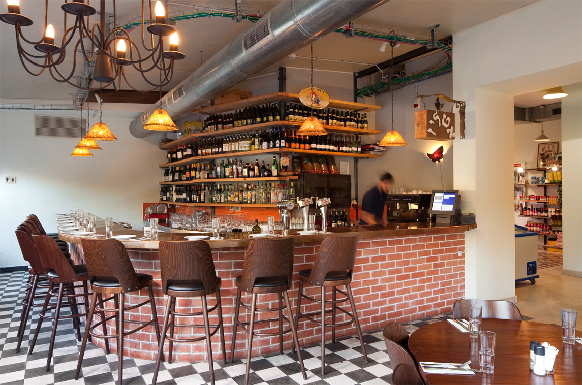 אדריכלית המתמחה במרחבים ציבוריים